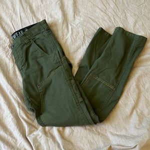 EUC Dovetail Workwear Maven X in Moss Green Canvas 4x30